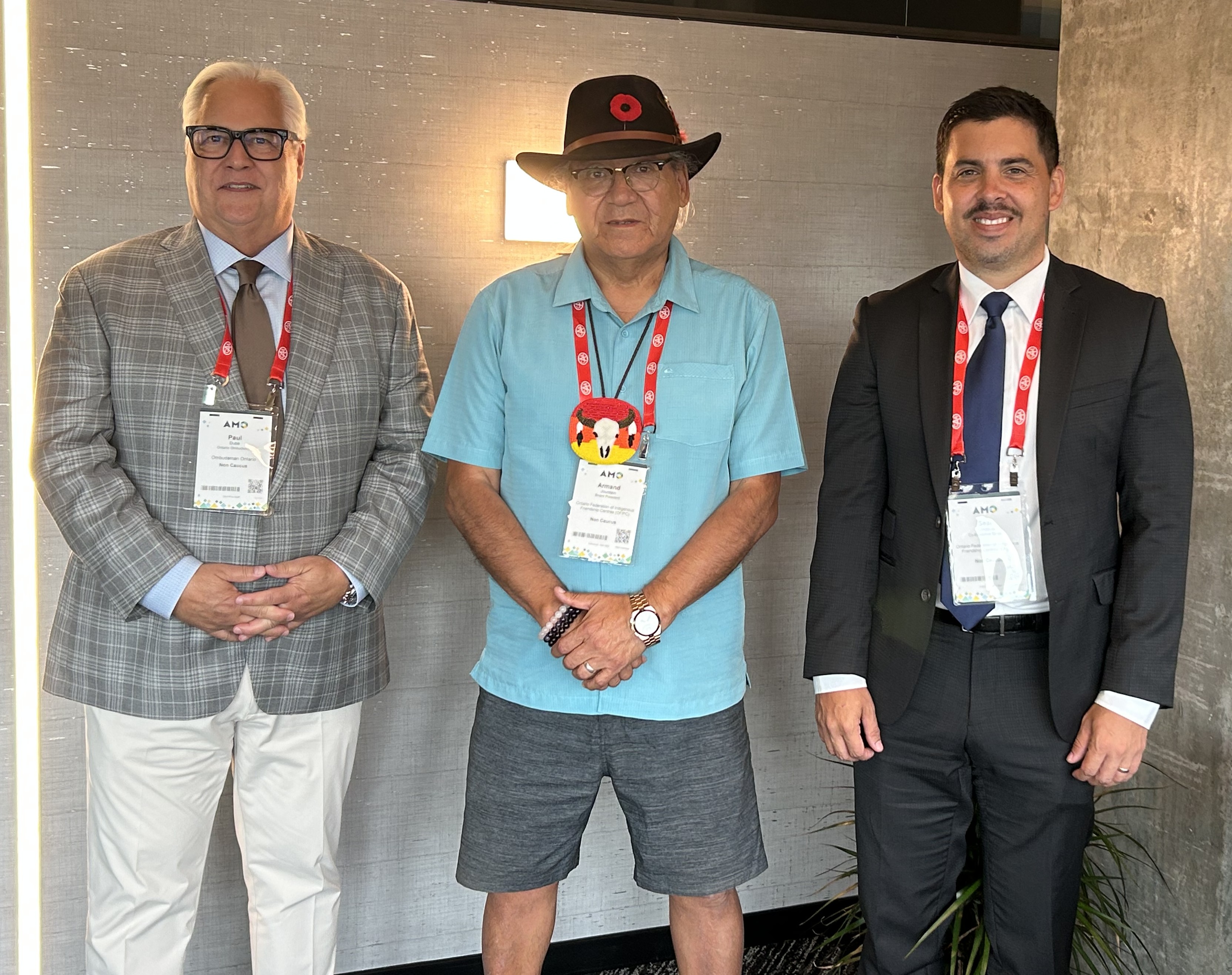 Paul Dubé with members of the Ontario Federation of Indigenous Friendship Centres