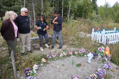 The grave of a young person in Neskantaga First Nation